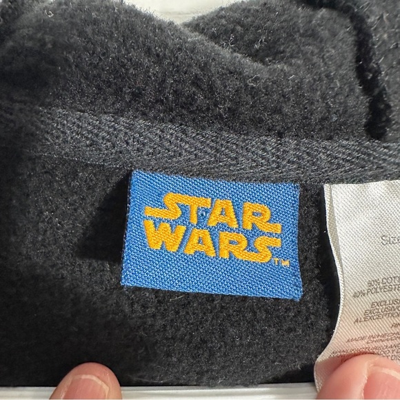 Star Wars Vader youth hoodie, zip up, size small (5-6), costume, fall - Picture 3 of 9